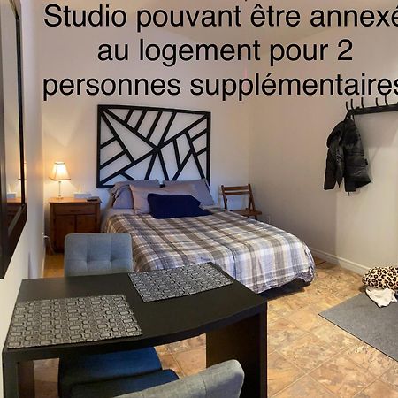 Logement 3 ,5 Entierement Prive Lac-Mégantic Buitenkant foto